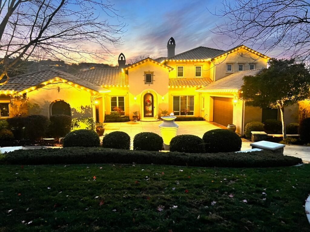 Master's Holiday Lighting | How Much Does Professional Christmas Light Installation Cost in Sacramento? Christmas Light